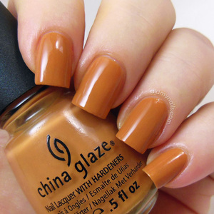 China Glaze - Desert sun