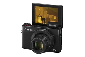 а Canon Powershot G7 X