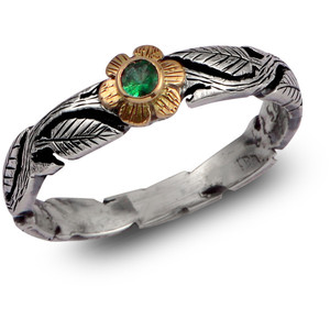 Emma Chapman Jewels - Daisy Emerald Flower Ring