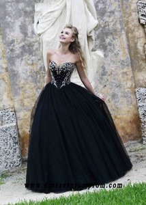 Black Silver Sweetheart Corset Style Beaded Prom Dresses 2016