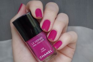 Chanel Cassis