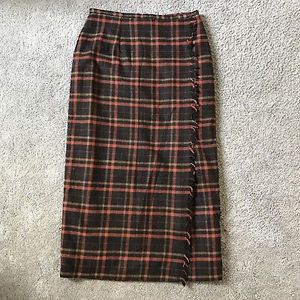 plaid skirt