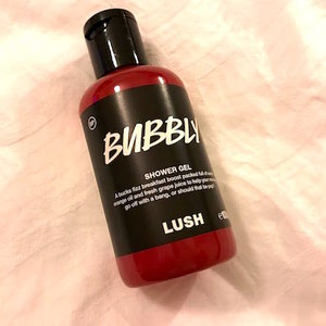 lush bubbly shower gel