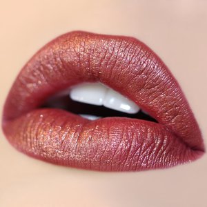 Помада Colourpop - Kween ULTRA METALLIC LIPS