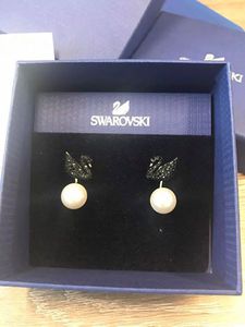 Earrings swarovski