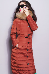 Пуховик Moncler