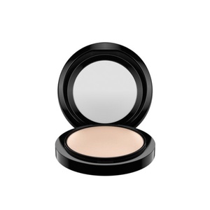 МИНЕРАЛЬНАЯ ПУДРА MAC MINERALIZE SKINFINISH NATURAL