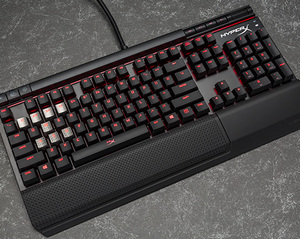 HyperX Alloy Elite - Cherry MX Brown