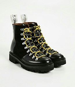 Trekking Style Boots