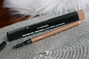 VELUXE BROW LINER (цвет OMEGA)