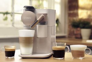 Кофемашину Nespresso Lattissima One