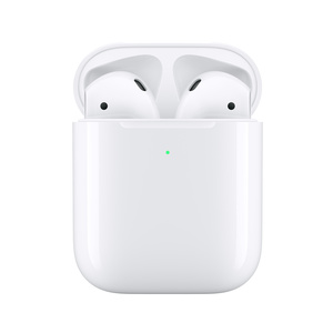 AirPods c футляром с возможностью беспроводной зарядки