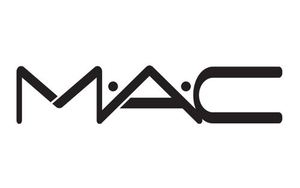 Урок макияжа MAC