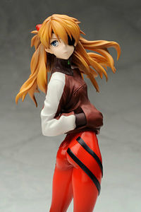 Soruy Asuka Lengley action figure