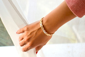 Gold bracelet