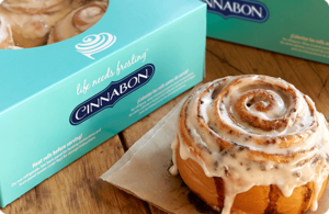 Поесть в Cinnabon