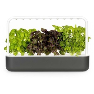 Click & Grow Smart Garden