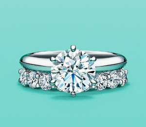 Кольцо с бриллиантом Tiffany 3 карата