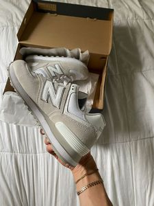 кроссовки new balance