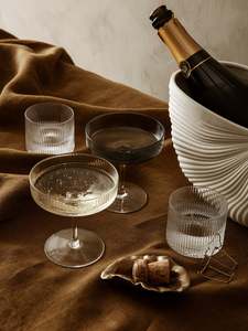 Бокалы для шампанского Ripple Champagne Saucer Clear 2 шт | FERM LIVING