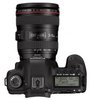 зеркальную камеру Canon 5D Mark II kit EF 24-105 с матрицей 21,1 Мгп.