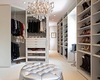 Walk-in-closet