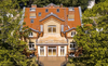 VILLA WILHELMINA – TASTEFUL EMPEROR VILLA WITH LAKE VIEW