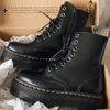 Новая пара Dr Martens