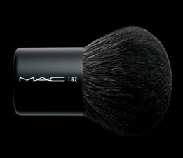 M.A.C. 182 Buffer Brush