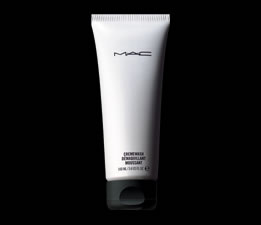 MAC Cremewash