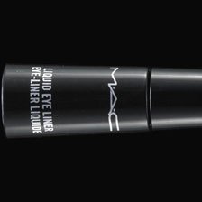 MAC liquid eye liner