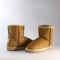 ULTRA SHORT BOOTS UGG STOP