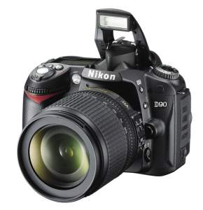 NIKON D90