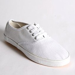 white canvas sneaker