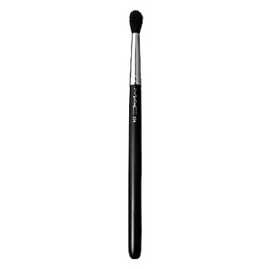 M.A.C Brush #224