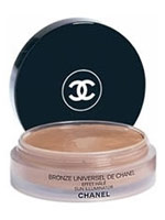 Основа под макияж с эффектом сияния - Chanel. Bronze Universel de Chanel