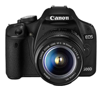 Зеркальную фотокамеру Canon EOS 500D Kit