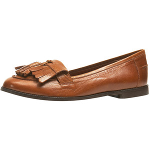 Tassle loafers