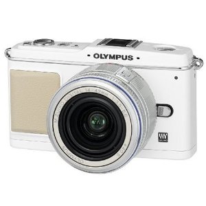 Olympus Pen E-P1 or Olympus Pen E-P3 WHITE