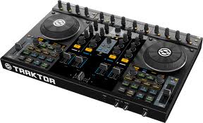 Traktor Kontrol S4