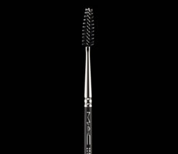 MAC 204 lash brush