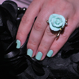 mint nail polish