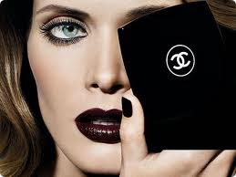 Тени Chanel