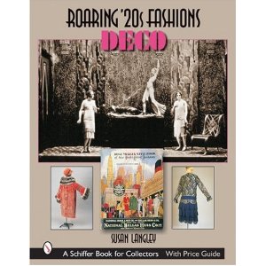 Roaring '20s Fashions: Deco