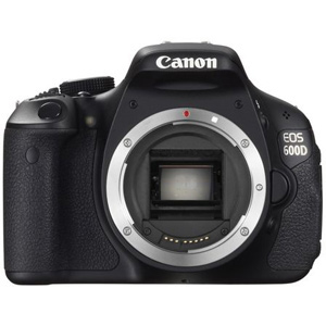 Зеркальная цифровая фотокамера CANON 600D Body