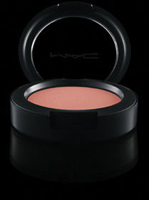 MAC cream color base in Shell