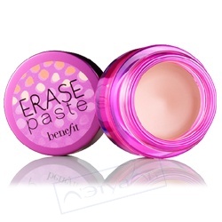 Benefit Erase paste