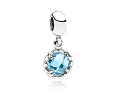 Pandora Charm (chrysolite)