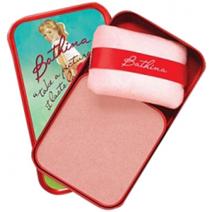 Bathina от Benefit