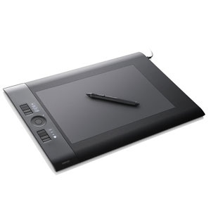 Wacom Intuos (Размера M или L)